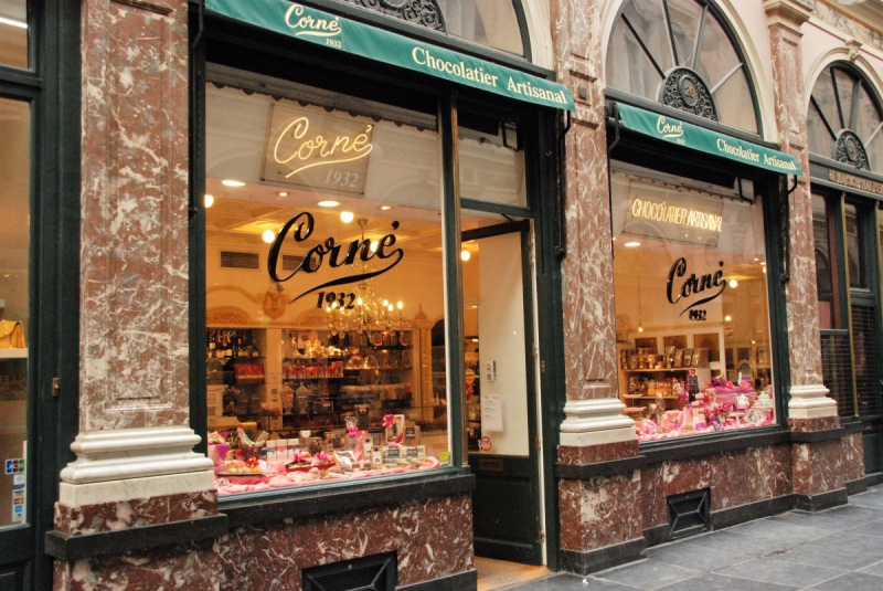 boulangerie-MONS-min_chocolate_chocolaterie_shop_luxury_chic_gallery_brussels_belgium-558146